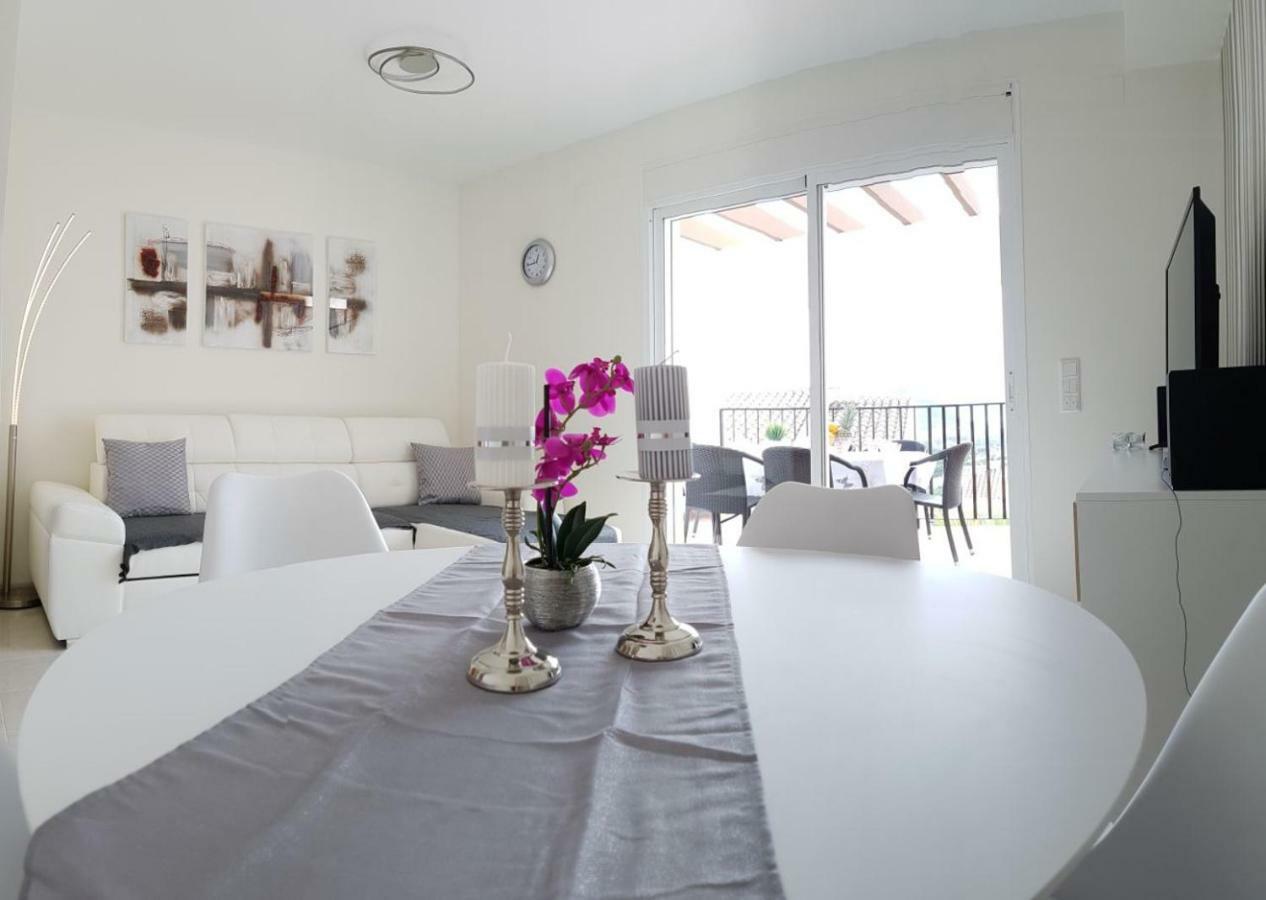 Bungalow Imperial กัลเป ภายนอก รูปภาพ