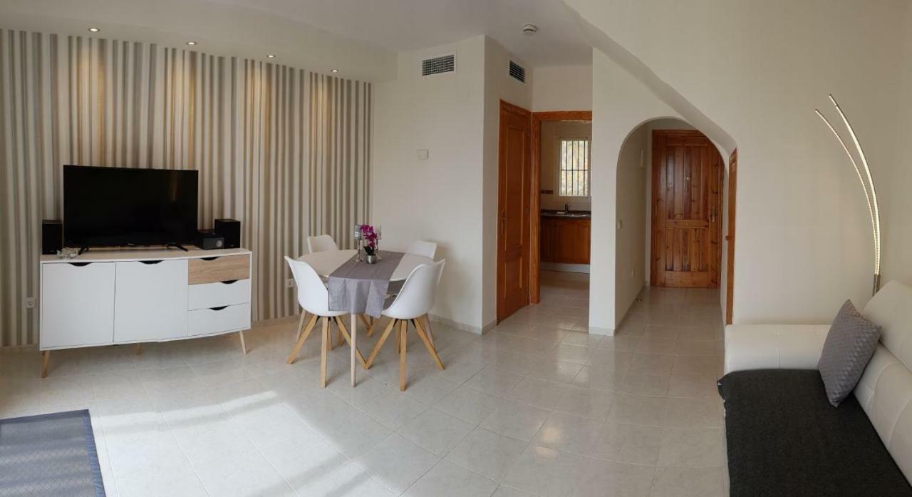 Bungalow Imperial กัลเป ภายนอก รูปภาพ